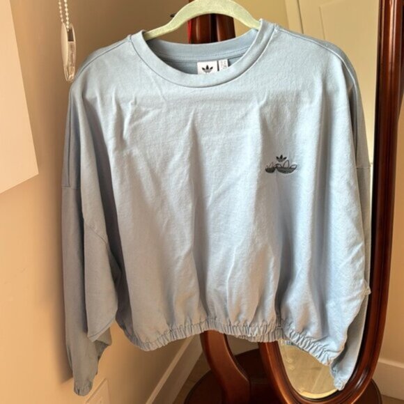 Adidas Women Blue Originals Triple Trefoil Crewneck Sweatshirt Size XL NWOT - Picture 2 of 13